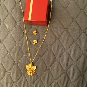 Gold plated necklace from Singapore with matching earrings